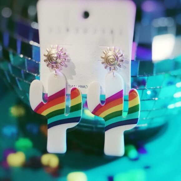 The "Painted Desert" Cactus Earrings - Picture 1 of 1